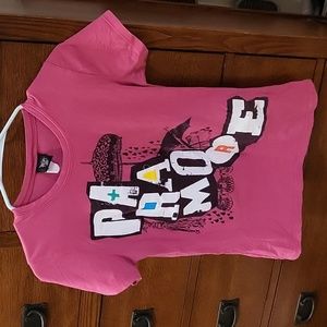 Ita in the house pink paramore t-shirt